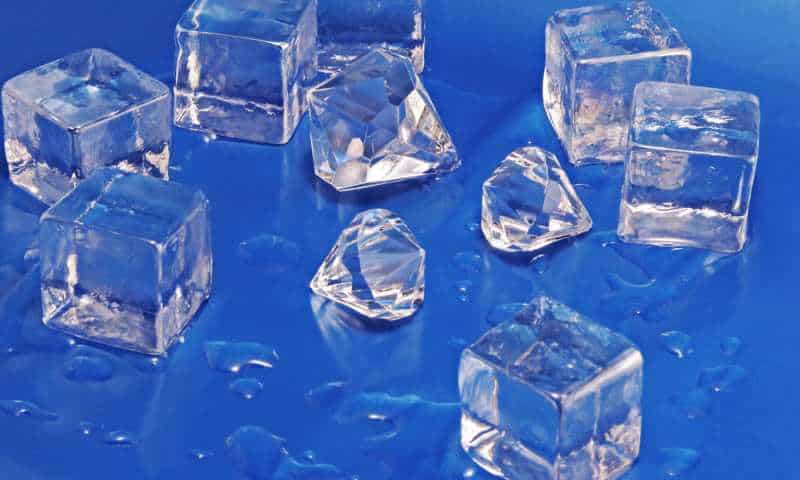 Do Diamonds Melt Ice? - Diamond101